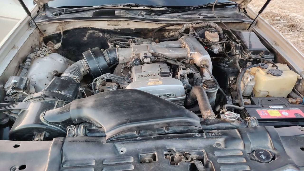 السلام عليكم بطه للبيع منفصل 94رقم نكليزي جديد ديالێ سنويه لل 30 سياره تبريد شغال كير و محرك مكفولات تخم تاير جديد كهربائيّة كله جديد سياره مكفوله من الضربه ول كص سيارن نضيفه بمعنه الكلمه  ترد اي ستفسار اتصل علا هاذ الرقم *********** هذا رقم راعيها
