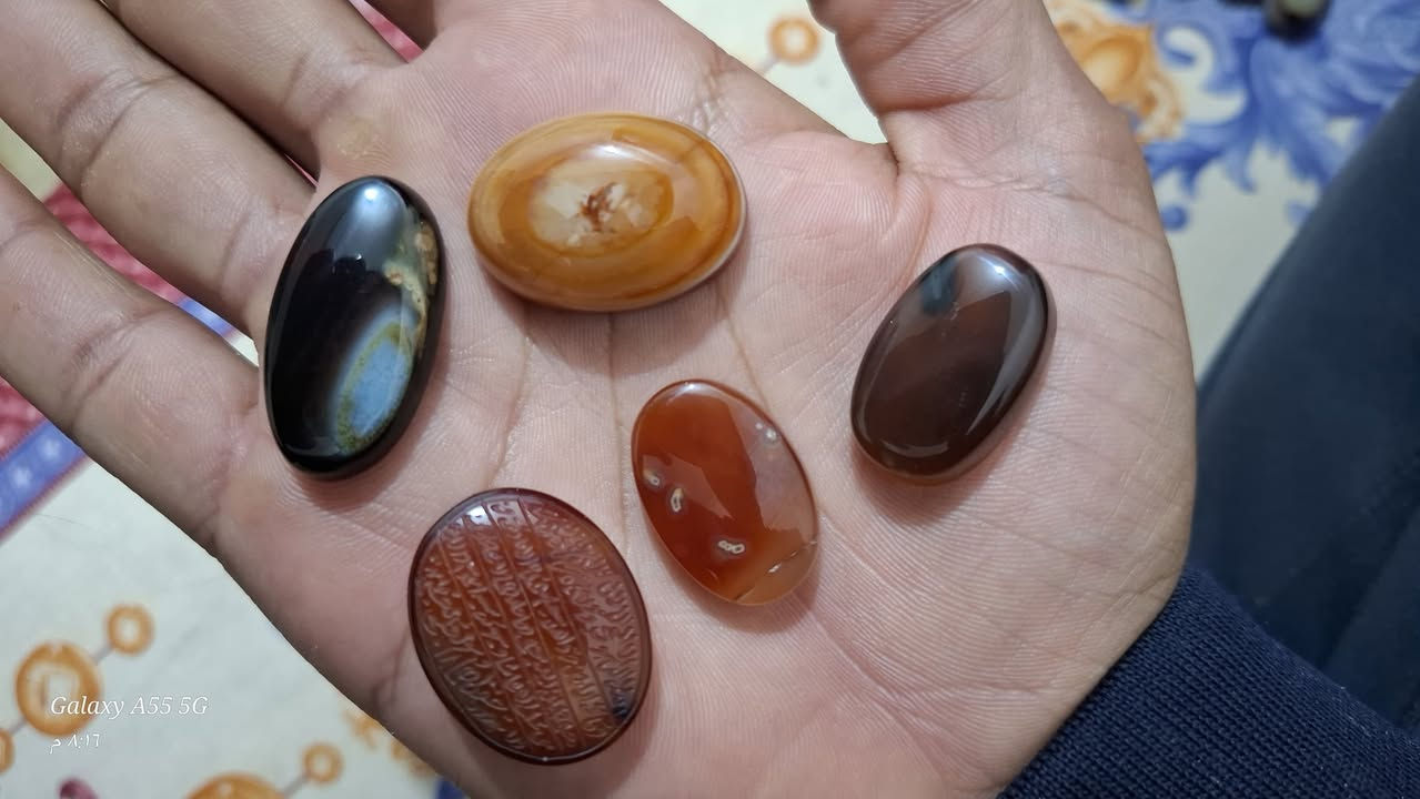 سبح سندلوس باكستاني واحجار كريمة مقتنيات شخصية للبيع
١٤٥ الف الكل بدون استثناء مكانهن البصرة توصيل متوفر


**إذا كنت صاحب هذا الإعلان وتريد حذفه لأي سبب، رجاءا أرسل رسالة إلى الدعم الفني**