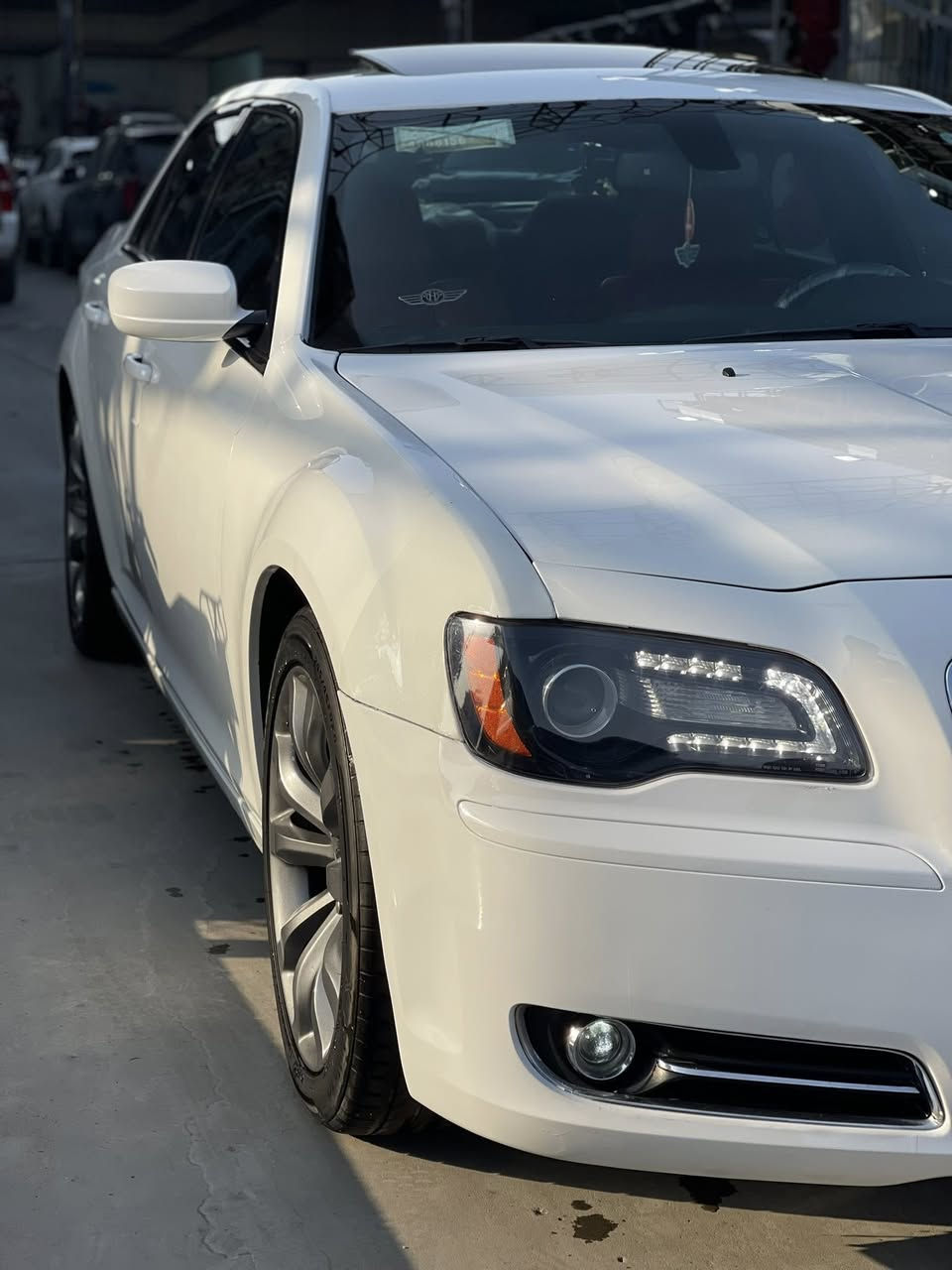 اوباما 2014 Sفول مواصفات سياره  جديده كلش وماشيه 70 الف مكفوله ضربه صبغ تبديل فقط مكان بارد مكاني بصره السعر 215 
رقمي ***********
