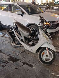 دراجه للبيع منغولي مال لعب نقره سلف السعر 350 الرقم07866606078