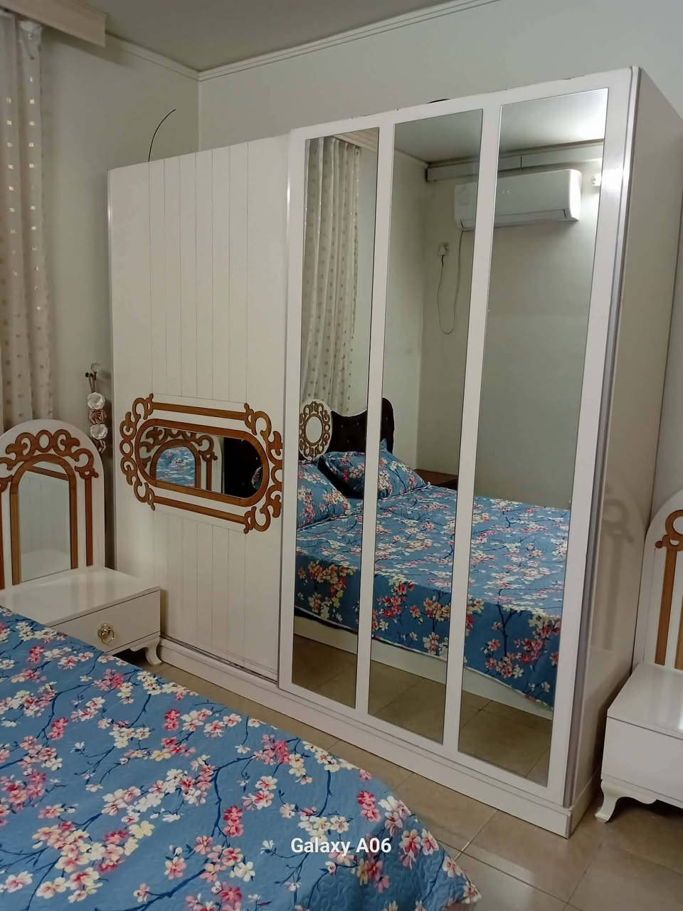 غرفه تركيه 5 قطع  سعرها350وبيه مجال بيه ضرر سلايد الكنتور وسلايد ميز المرايه هم 
العنوان بغداد بسمايه 
شراي ياخذ سكرين يدزه خاص للمنشور


**إذا كنت صاحب هذا الإعلان وتريد حذفه لأي سبب، رجاءا أرسل رسالة إلى الدعم الفني**