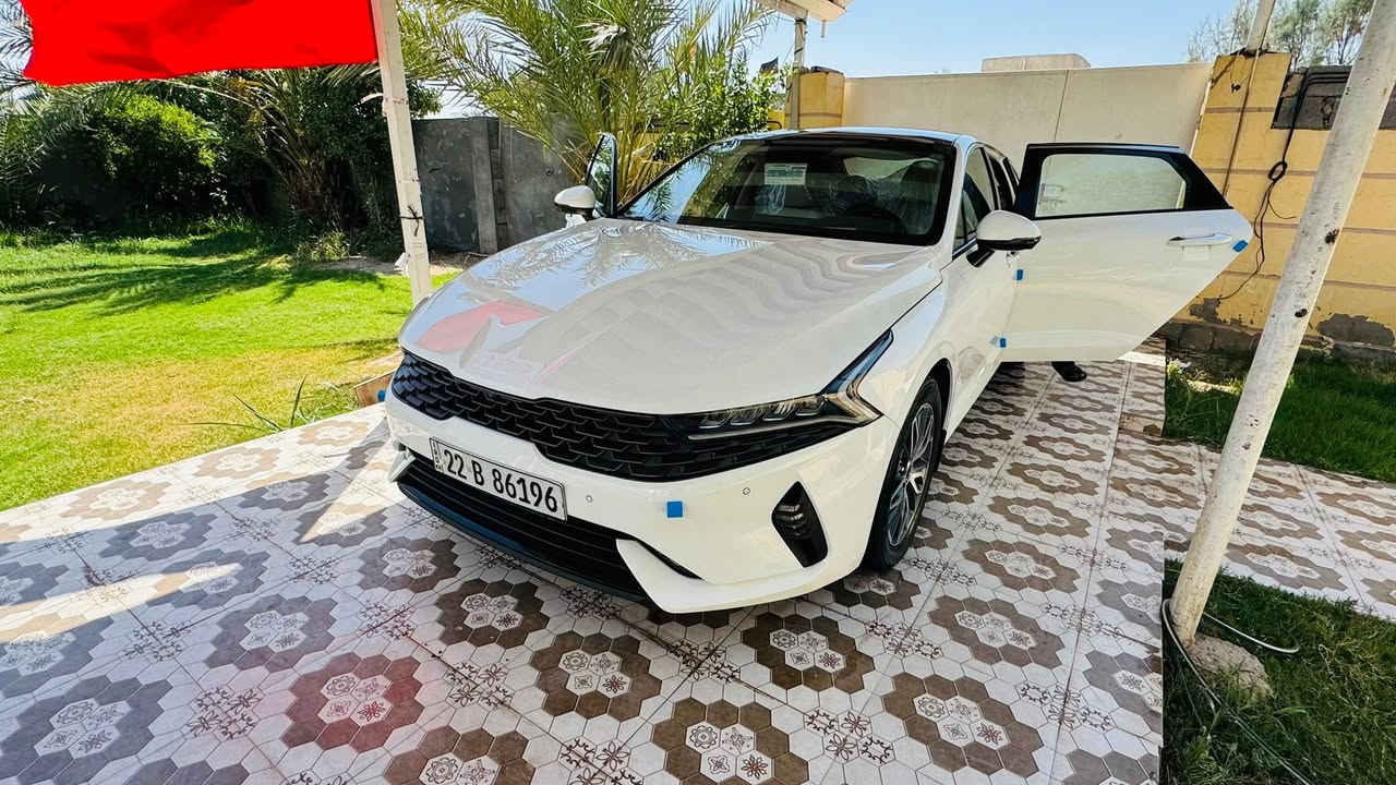 سلام عليكم للبيع كيا فايف موديل ٢٣
فول موصفات 
رقم فول موصفات 
سيارة جديدة 
فول ترهم مراوس
***********
