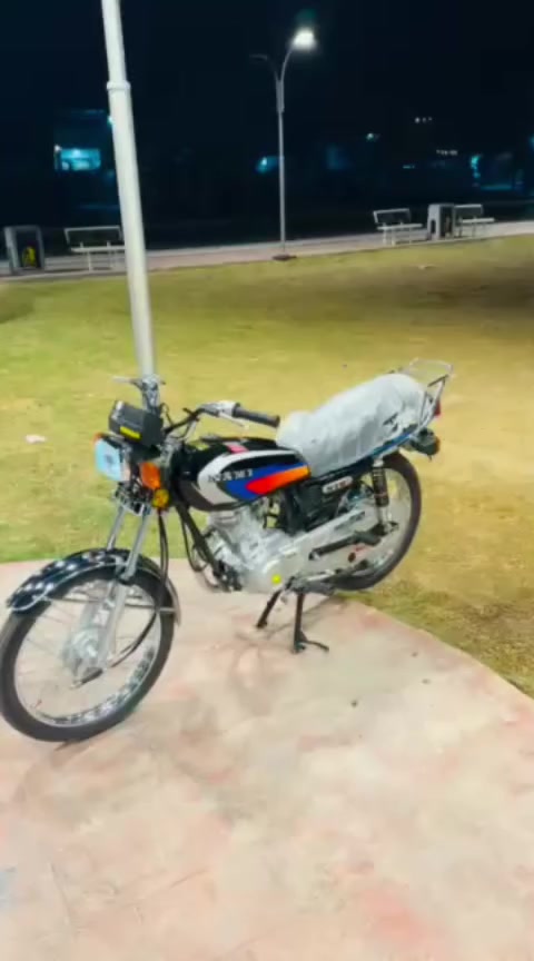 للبيع نامه متياز 26اوراق سكنر دراجه ع سحك اريدها ب مليون قفل شراي رقم ***********
