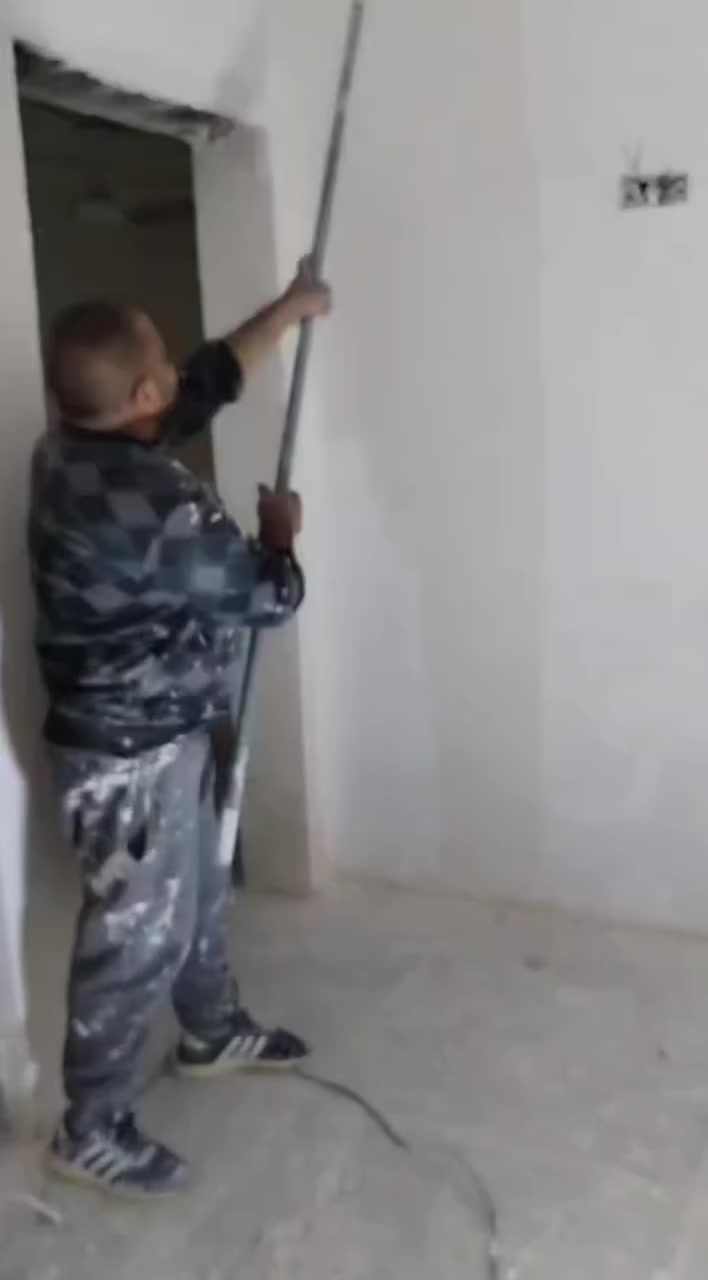 السلام عليكم عمل سقوف مغربيه شرط مواد درجه اولى طبق كوركس CORX
حديد 0.5
اوميكا وجنل شيال 0.5
طلس فوكا وستن برغي زيتي 
انطيه بيه ضمان
مكاني كركوك كوباني للاستفسار ***********
