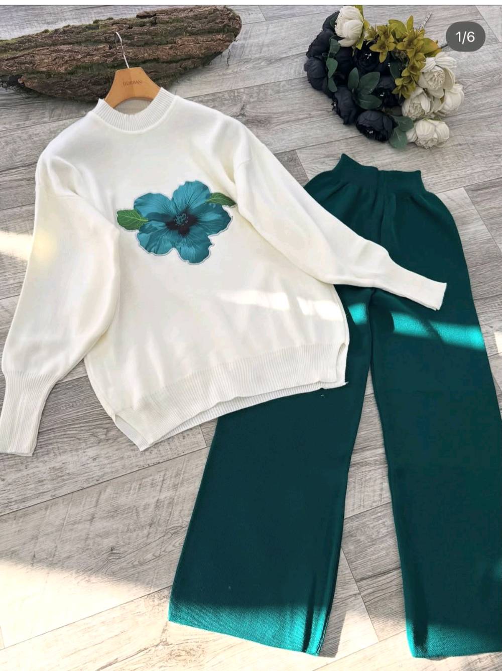 سوت تريكو نسائي قطعه ب 15 قطعتين ب 25 