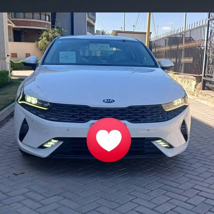 كي فايف خليجي موديل 21 كفاله عامه كفاله من زلغ ماشيه 41 ألف رقم بغداد بسمي مكينه 2000 سياره وضع الشركه مكاني ناصريه مركز السعر 175 رقمي ***********
