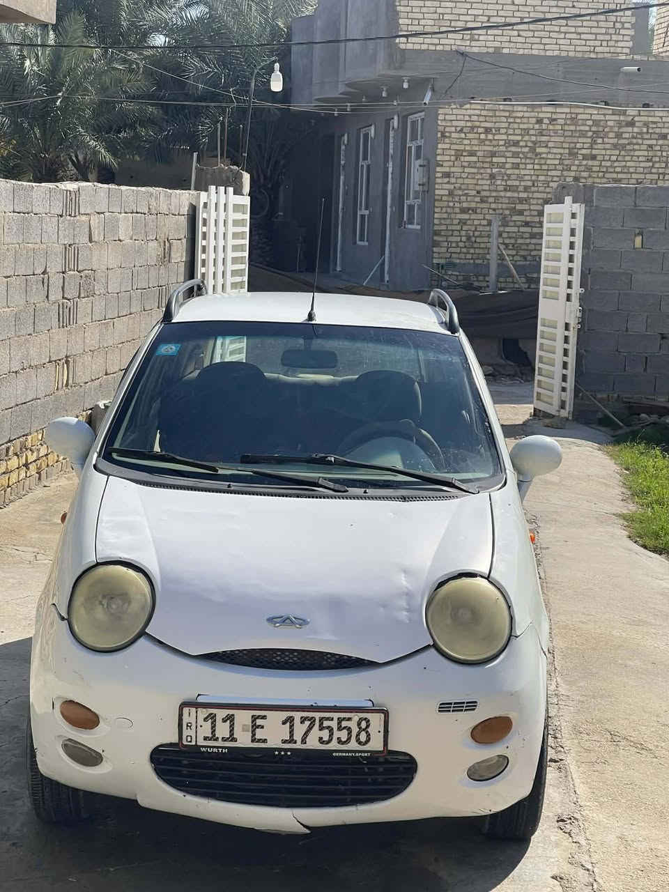 سلام عليكم ورحمة الله وبركاتة سياره كيو كيو سياره حلو وناعمه كله جديد تخم تاير مكينه حداديه سياره حلو وكاعده عايزه بي راديتر مال تبريد ويشتغل تبريد مكاني حله بكرلي رقم بغداد رقم 30وبيه مجال حك جيه  تلفون(***********
