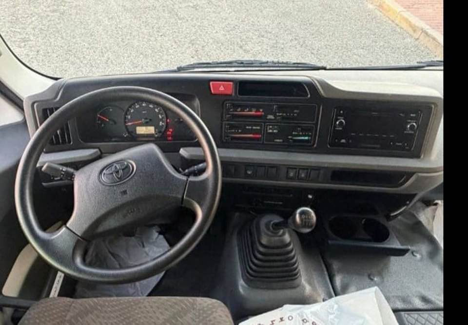 وأحد كربلاء شباب. 😂🖤
*(رمضـان كريم 🌙)*

*تيوتـا( كوسيتر) موديـ2025ـل*
*السعر498$خليجي كفاله عامه*

بدون كمرك واصل البصرة 
 
حجز عربون لحين الوصول


**إذا كنت صاحب هذا الإعلان وتريد حذفه لأي سبب، رجاءا أرسل رسالة إلى الدعم الفني**