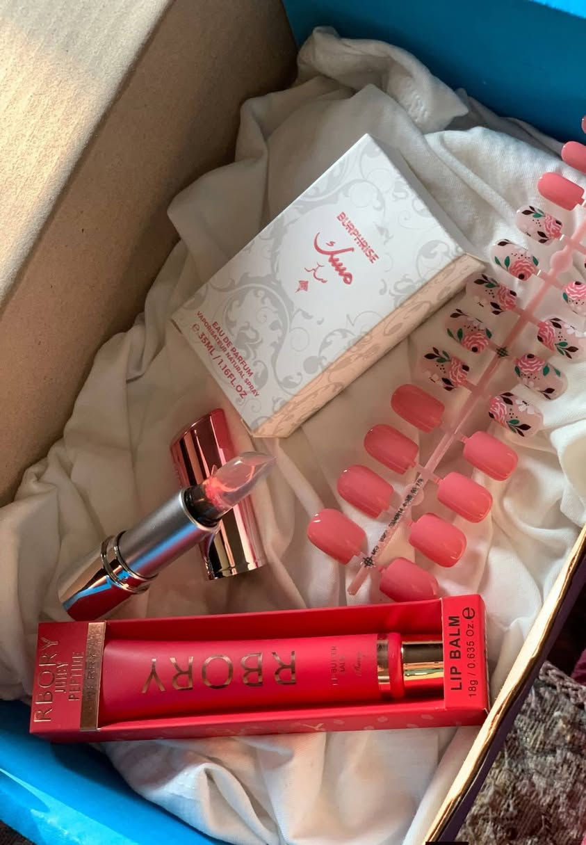 تهادوا تحابوا 💖🎁
توفر بوكسات هدايا حسب طلب 🤍✌️
الأسعار مناسبه وتنافسيه 🔥🔥
يوجد توصيل


**إذا كنت صاحب هذا الإعلان وتريد حذفه لأي سبب، رجاءا أرسل رسالة إلى الدعم الفني**