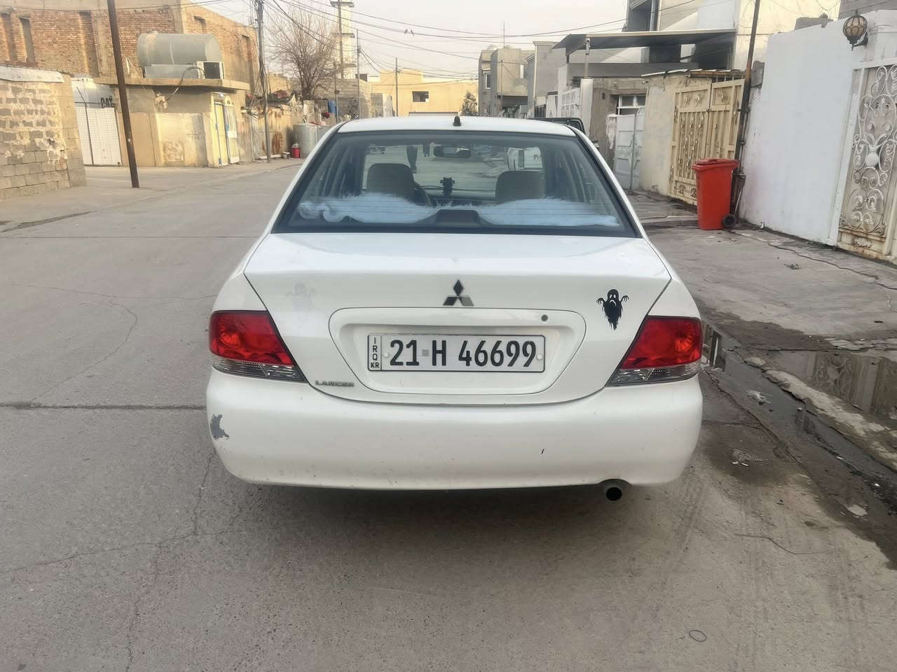 سلاو  ئه م مستربوشيه بوفروشتن موديل2011مه كينه گه وره يه گئرومه كينه به شه رت پيتاقه ى بانزينى هه يه سه نه وى تازه زه يه تا به ناوخومه سعرى 96 مه جالى تيايه ره قم ته له فون *********** كركوك
