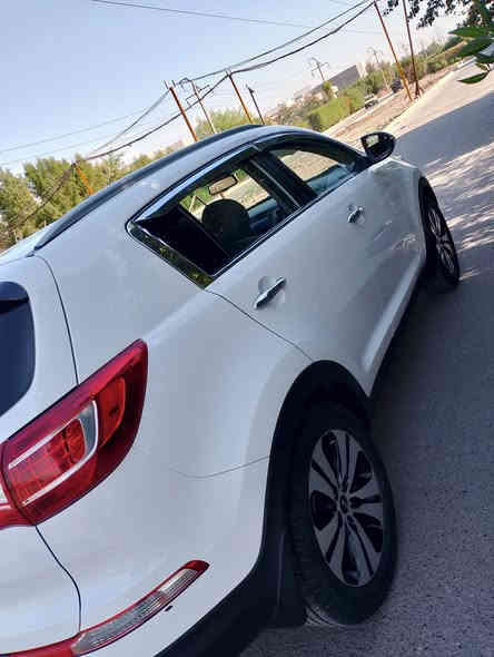 السلام عليكم للبيع سبورتج 2012 خليجي مكفول كفالة عام ماشية 36 الف حقيقي السيارة  جديدة سبير مانازل المواصفات كشافات LAD مري شفط كشنات كهرباء اشاير با مري مكينة 2400 دوش السعر 170 او بيهة مجال  ✅ مكان بغداد السيدية ✅ الستفسار ***********
