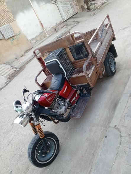 سلامن عليكم ستوته للبيع اوراق 2016السعر مليون ونص المكان العماره بحي العسكري بدوانم  يم مدرسة الحشد وهاذه رقمي ***********رجائن الموشراي لا يراسل ولا يعامل بدون مفاشل
