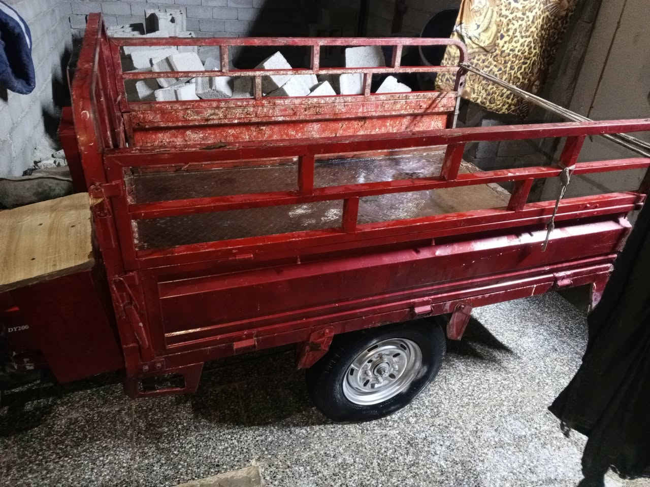سلام عليكم عندي ستوته دايون موديل 16ستوته كلها جديده سعر750وبيها مجال


**إذا كنت صاحب هذا الإعلان وتريد حذفه لأي سبب، رجاءا أرسل رسالة إلى الدعم الفني**
