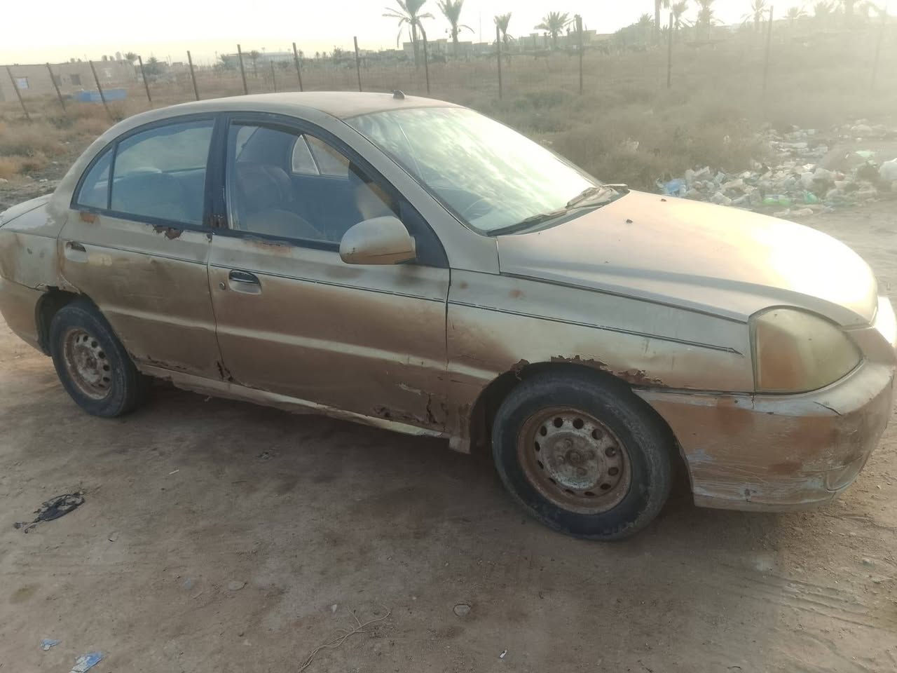 كيه ريو موديل ٢٠٤ سياره مكفوله من الضربه بس بيها خياس ر قم بصره سنويه عاج رقم صدامي
تبريد شغال مكينه وكير عادي
السعر ١٨ وبيها مجال بصيط
مكان شرط التحويل
لل استفسار الرقم ***********
*********** مكلف مكلف بل نشر
السياره الكرنه
