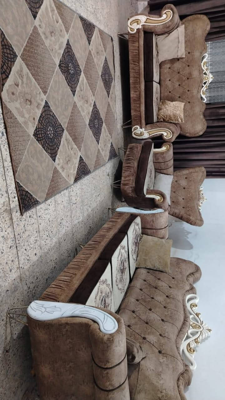 تخم 7 مقعد💺 اي ضرر مابي تسكام ثكيل سعر ,,190,,بي مجال مكان لبياع *********** يوجد واتساب
