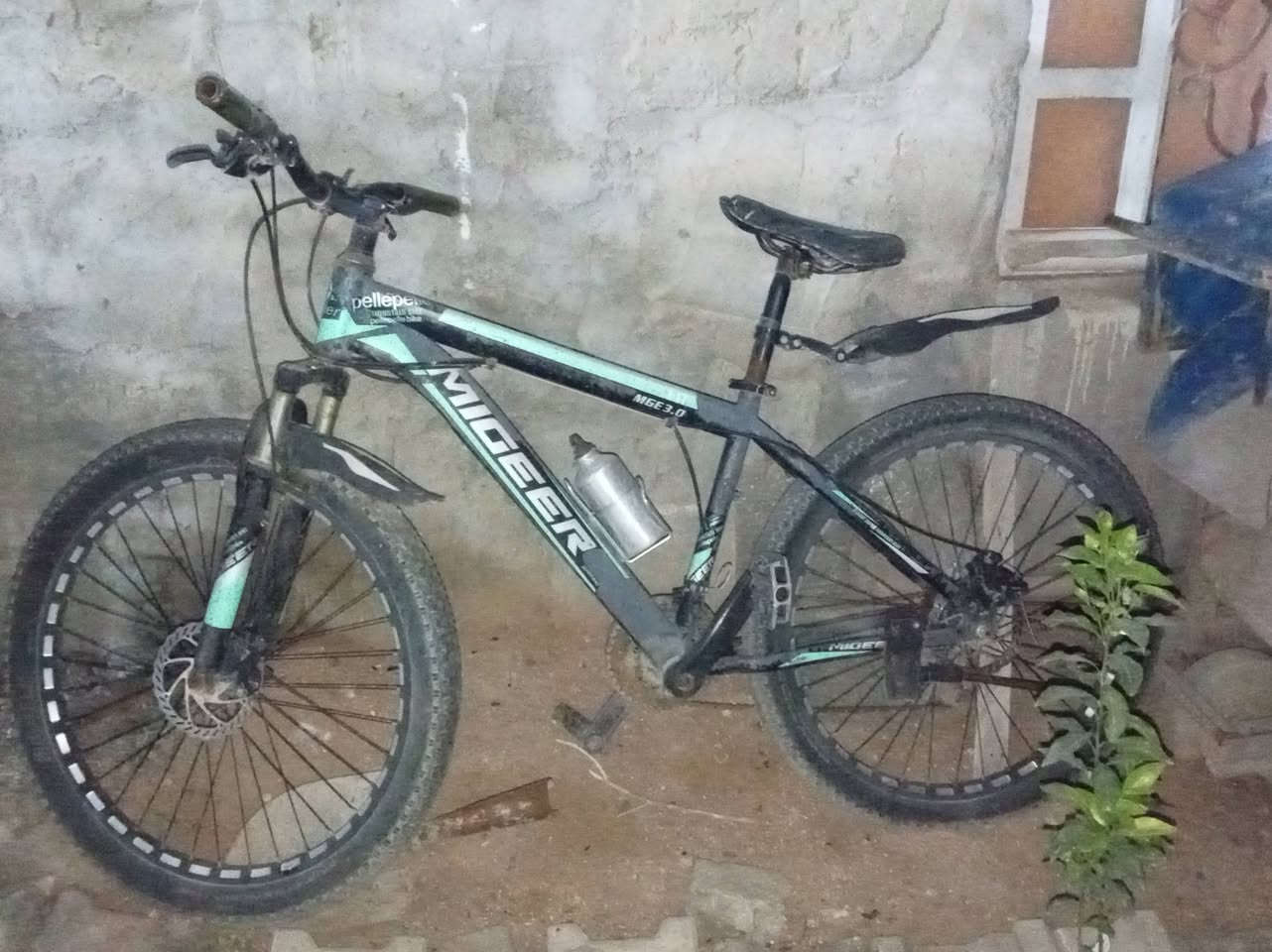 للبيع قيم واخذ *********** كوفه
