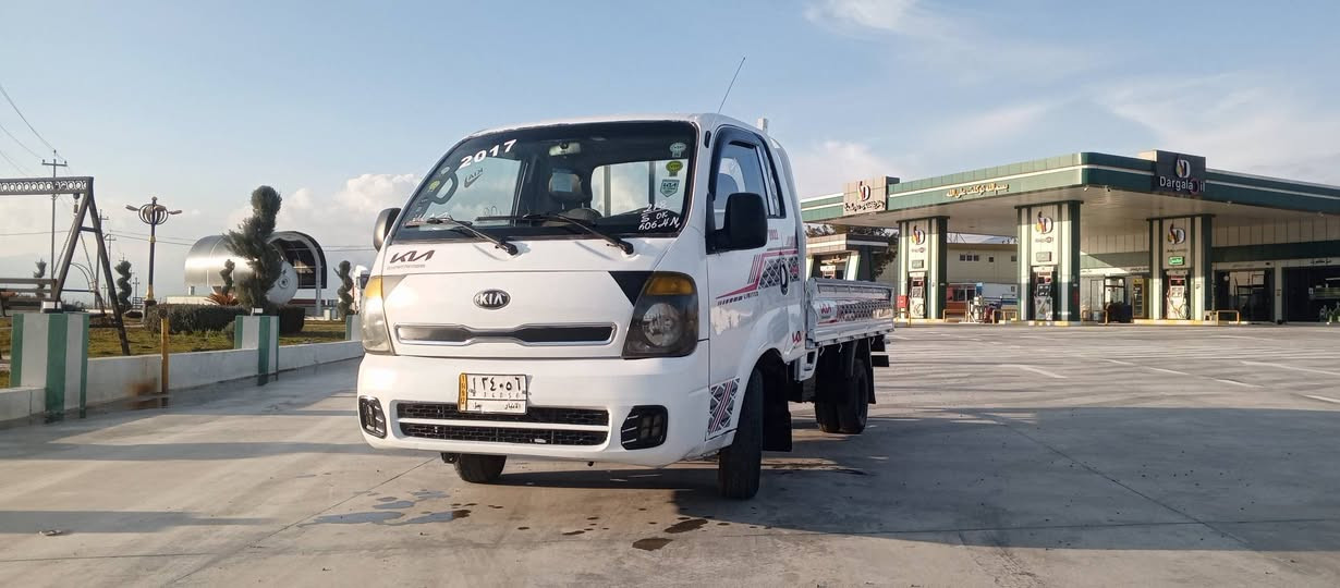 بەناوی خوای گەوره
کیادووتەنی مۆدێل2012ساغ بەسەنەوی 2017یە سەنەوی پلاستیکی ئەسڵی لەگەڵە مەکینە2700شانسی درزێکی هەبووچاکراوەبەشەرت نرخ57گەڵا*********** بشدار, السليمانية
