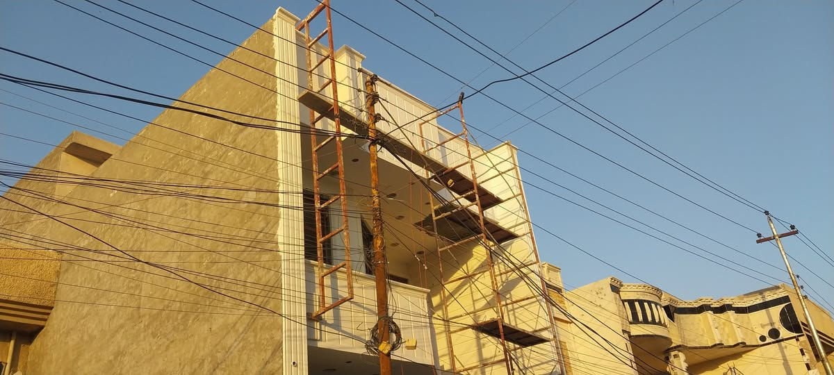 شغلي واجهيات طلس فوم لبخ بورسلين صبغ تصفير كلشي اشتغل مكاني بغداد *********** بشرط شغل فول .
