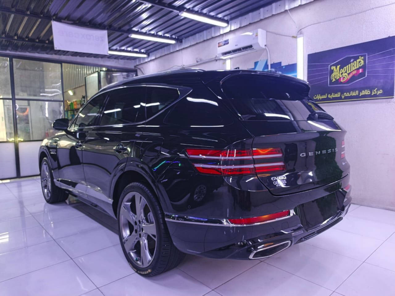 السلام وعليكم
من رخصت الادمن المحترم 
للبيع هونداي جنسز GV80 برستيج فول مواصفات اعلى مواصفات الجنسز مري قلاب بيبان شبط ٥ بصمات كلمرات ٣٦٠ درجة مساج كشنات وبعد بيهة هواي مواصفات السيارة جديدة موديل ٢٠٢٤ وارد امريكي ضربتهة المدكر الايمن والبنيد والدعامية وكلة شادة اصلي وبلاد لا صابغ ولا معجون السيارة جاهزة من جميع النواحي مكانهة البصرة اي ستفسار تصال على ***********
