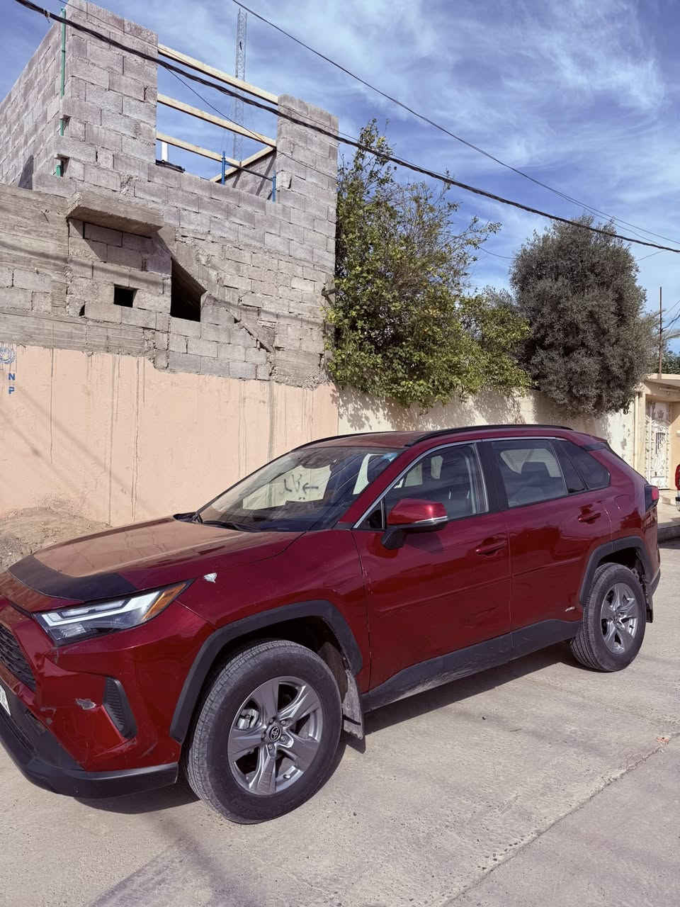 Rav 4 2024 هايبرد
الحادث موضح بل صور

مابيها اي صبغ فقط جزء بسيط من الشاصي

وارد امريكي

ماشية 15000 ميل فقط

سعر 210 $

السيارة مكفولة من اي ضرر غير الي موجود بل صور 

للاستفسار اكثر الاتصال على الرقم او مراسلة على الواتساب 

***********

