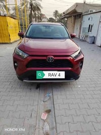 تويوتا رف فور ٢٠١٩ فئة XLE رقم بغداد الجديد باسمي سيارة حادثها بسيط صو...