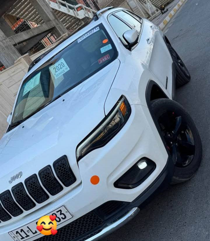 سلام عليكم جيب شيروكي موديل 2020 رقم فول مواصفات امريكي سعر 140 وبيهه مجال مكان سياره بغداد هاذ رقم لهاتف ***********
