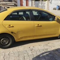 كيا فورتي 2011 محرك 2000 حادثها خشم جاملغ الايمن  وبارد بجاملغ الخلفي ...