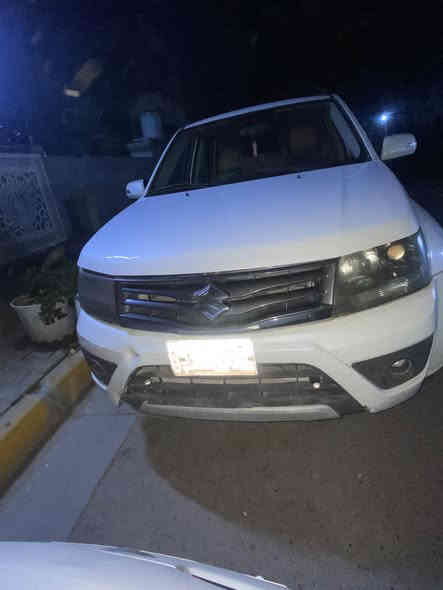 السلام عليكم 
سازوكي فيتارة 2014
ماشية 174 الف السيارة دفع رباعي كير محرك تبريد شغال
السيارة بيها ضربات ما واصلة دواخل معدلة على البارد الجاملغ اليمين والباب الي خلف الراكب مثل ما موضح بالصور
الصدر مالتها نص عمر 
رقم بغداد السنوية ساقطة 
معروضة ب85 قابلة للتفاوض بعد المعاينة

للتواصل خاص
او واتساب ***********
