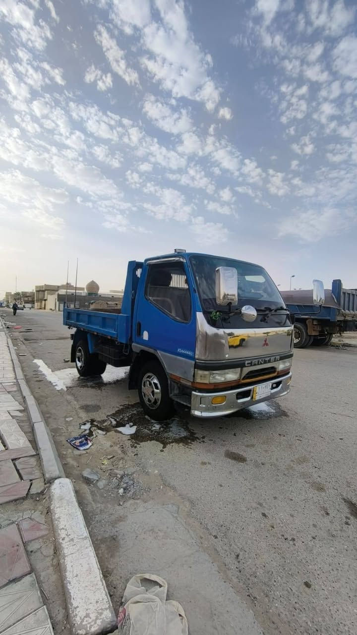 سلام عليكم كنتر بزون للبيع مكفوله مديل 95 مداور ثاني يوم السياره جاهزه للعمل تخم تايرات تخم ستيل مكينه كير اكسن خير من الله كهربائيات كلها شغاله  مكينه 33 سعرها 135 وبيها مجال قليل مكاني ناصريه مركز وهاذه رقمي ***********
