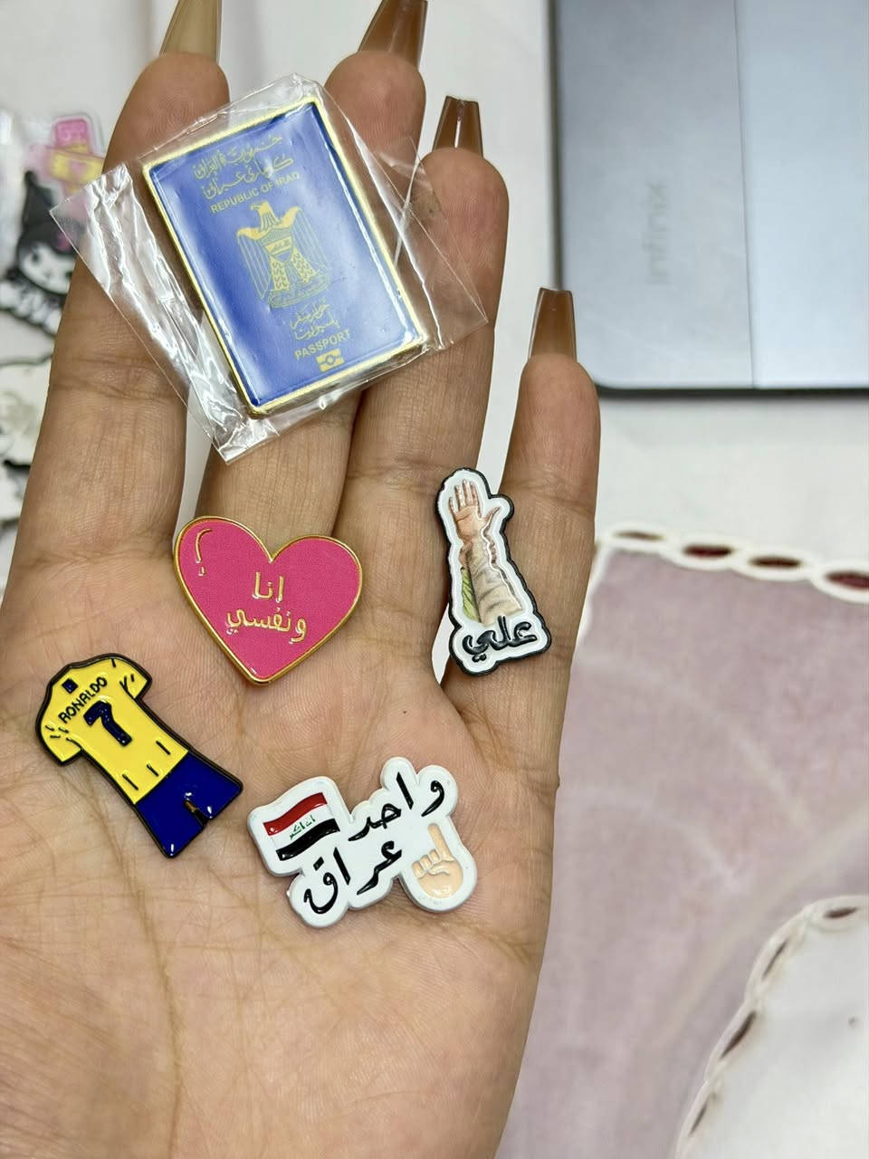 Lilo 
ستيكرات معدن اكسسوارات الموبايل 
اشكال وانواع مختلفة ❤️
اعلى كوالتي وارقى الموديلات
سعر القطعة الفين
3 قطع ب5🌷🌷🌷
واتساب👇🏼👇🏼👇🏼
0773 592 7308
0 773 075 7417
تتوفر خدمة توصيل جميع المحافظات العراقية 
اجور التوصيل 5 الاف
الانستا👇🏼👇🏼
https://www.instagram.com/1.lilo_2?igsh=MXNyYWx0Y294ZHY0dw%3D%3D&utm_source=qr
