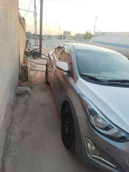 هونداي النترا موديل 2016 امريكي 
للبيع فقط 
سياره احلا من الصور نضيفه ومرتبه 
شرط فول مكينه كير حداديه تبريد 
حجم المكينة 2000 حادثهه البلادي جاملغ الأيمن وبنيد 
وبيهه طخات ومصلحه #تحويل ثاني يوم سياره حره ب اسمي 
#السعرـ95$ وبيهه مجال للاستفسار ***********
