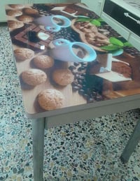 ميز طعام • العمارة المجر • قابل للتفاوض