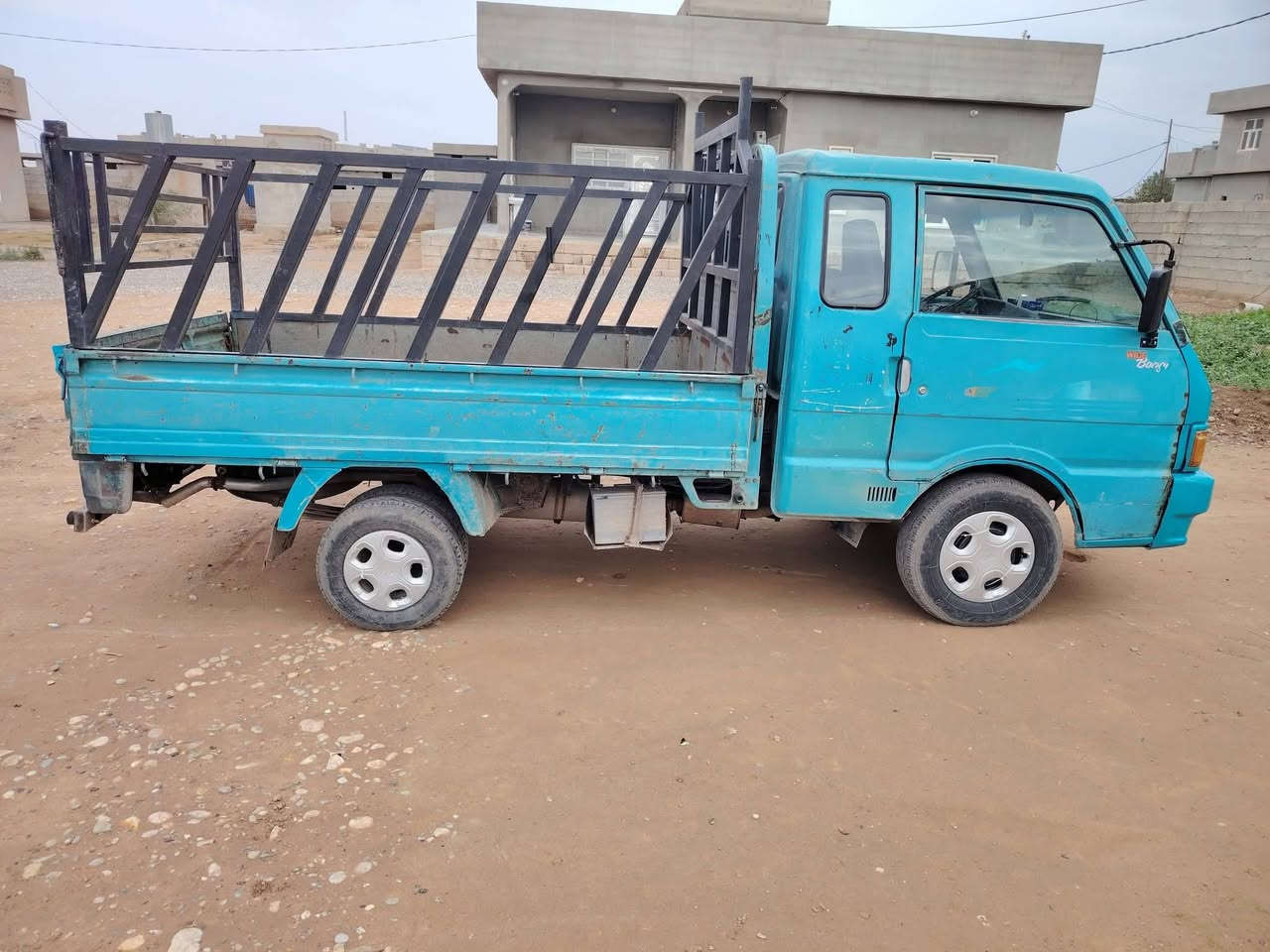 كيا بنكو موديل 94 كير محرك شرط شاصي شرط سنويه 28 حصه كاز موجود تايرات جديد كهربائيات  رقم صلاح الدين مشروع وطني السعر 43 للاتصال ***********
