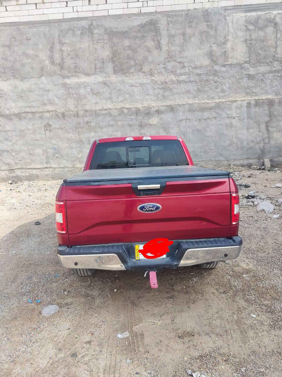 السلام عليكم
فورد f150
2700 توين تيربو 
وارد امريكي بيها صبغ چاملق ايسر وبنيد 
جاهزه برغي نقص ماكو حدادة كير ومحرك وتخم تاير تدفئة تبريد 
رقم بصرة الماني مداور ثاني يوم 
السعر 195 بيع مستعجل 
***********
