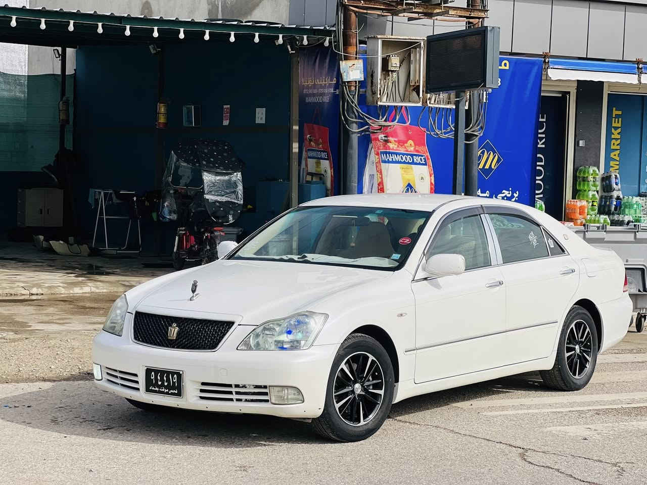 ەرەتابەناوی خوا شاهانە مۆدێل (2006 ) 180 بچوک. بەبچوک  یەک قەترە بۆ یاخی نیە بی دووکەڵ  بێ مەسرەف بێتەقەو ڕەقە  سەیارەکە ناوزەردەو سی دوو گمەیە  تازەداخڵ نیە کۆدی هەیە کامل مەسرەف کراوە جامی پی شو دوا هەڵ گیراوە ڕۆ نی گێڕو مەکی نەی گۆڕاوە    بینوقستانیە  شوێنم شارەزور 
ژمارە کۆڕەک ڤای بەر وەتس ئەپی لەسەرە***********توخوا کڕیار نیت سەرم مەیەشێنە دەسو ماچەکەم. ئەدمین گیان سو پاستەکەم ❤️
