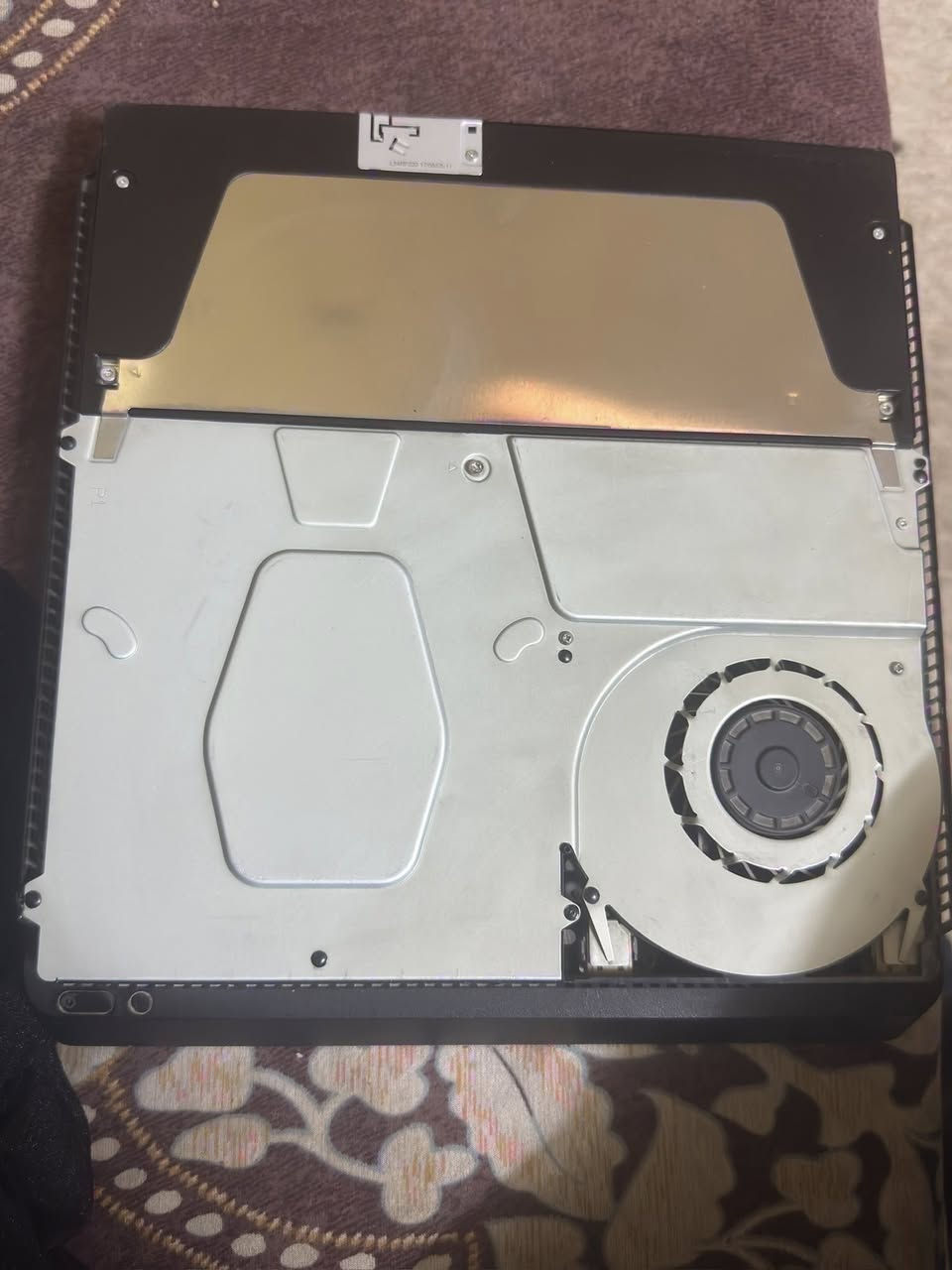 بلي للبيع او مراوس
بلي فور سلم اونلاين نظيف مامبدل بي ولا قطعة مفتوح فقط تنظيف داخلي داخل المحل وياه جوستك تجارية اصلية وكيبل HDM سعره 200 وبي مجال واذا عندك بلي مهكر اراوس عادي


**إذا كنت صاحب هذا الإعلان وتريد حذفه لأي سبب، رجاءا أرسل رسالة إلى الدعم الفني**