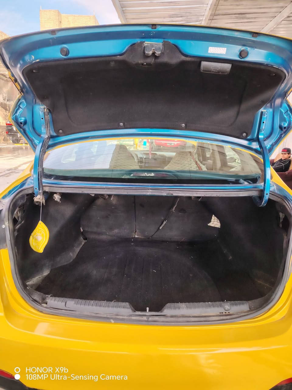 السلام عليكم فورتي مديل 2014 بس دعاميه كفاله شرط الفحص مكينه كير صدر تبريد كله مكفوله كفاله عامه تخم تايركفاله مداور ثاني يوم العنوان الحبيبه الرقم *********** السعر 105
