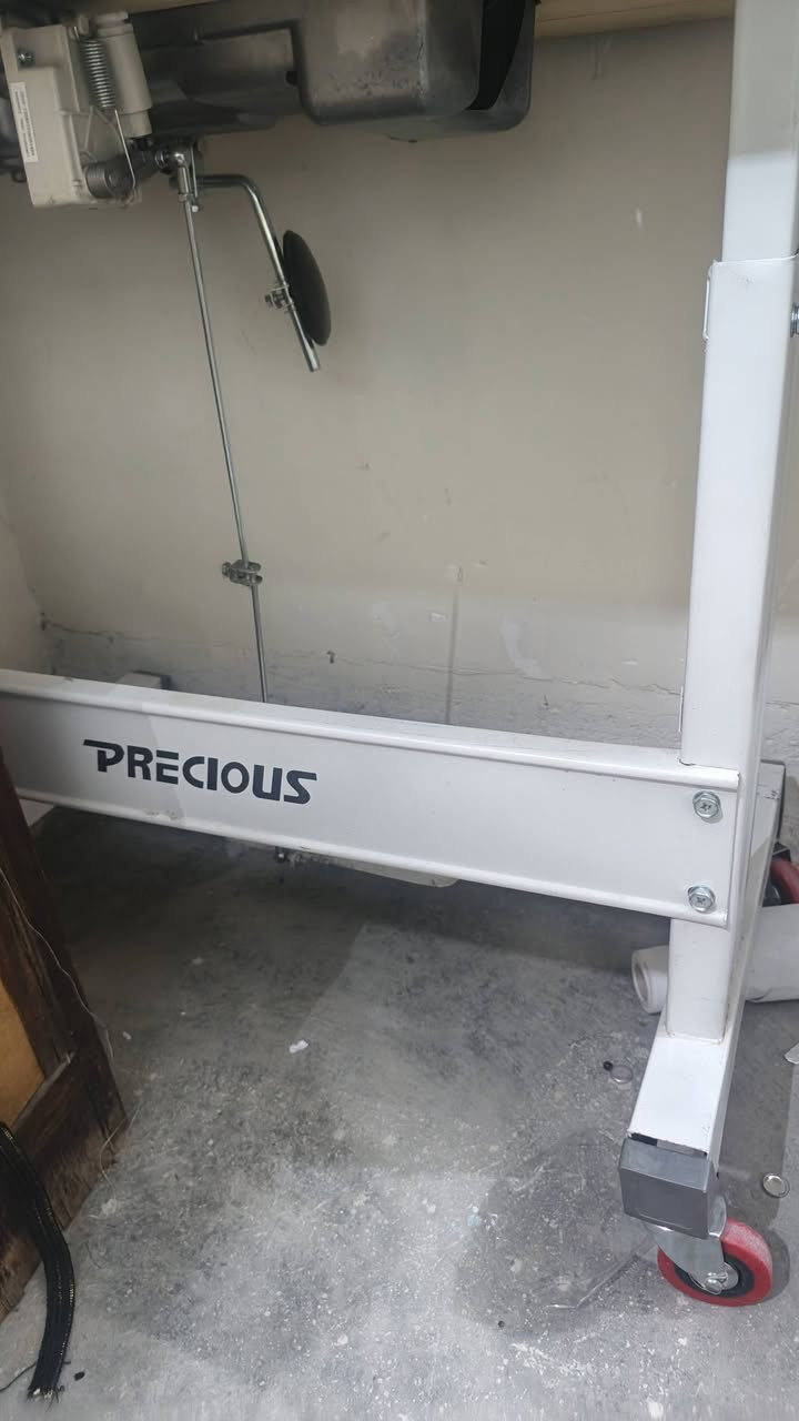 أغراض للبيع ماكنة خياطه بري شوس الماني جديده السعر ٣٥٠الف جربايه حديد نضيفه السعر٢٥ مكنسه كهربائية نضيفه السعر ٤٠ ألف جلكان ٧٠لتر السعر ٧الف


**إذا كنت صاحب هذا الإعلان وتريد حذفه لأي سبب، رجاءا أرسل رسالة إلى الدعم الفني**