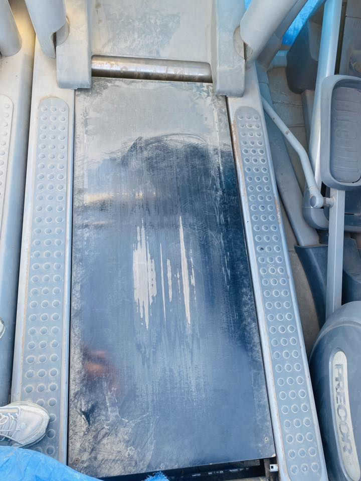 جهاز جري شغال نقص قايش فقط للبيع 
للتواصل واتساب ***********
