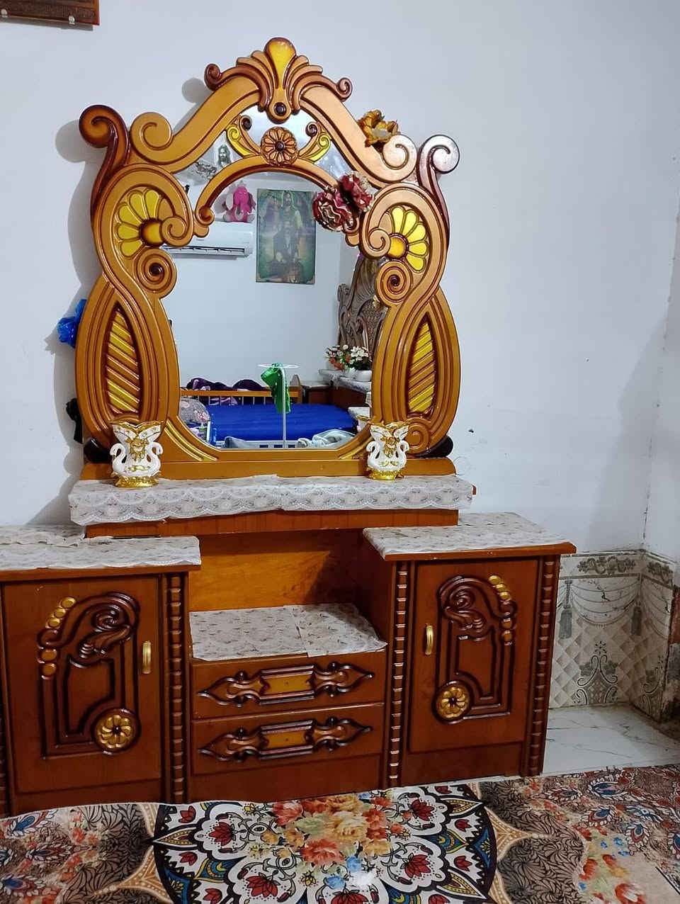غرفه تزكام ام سته السعر ٦٠٠الف وبيه مجال لشراي العنوان ذي قار قضاء الغراف قرب علوة الأسماك محل نجارة أثير ***********
