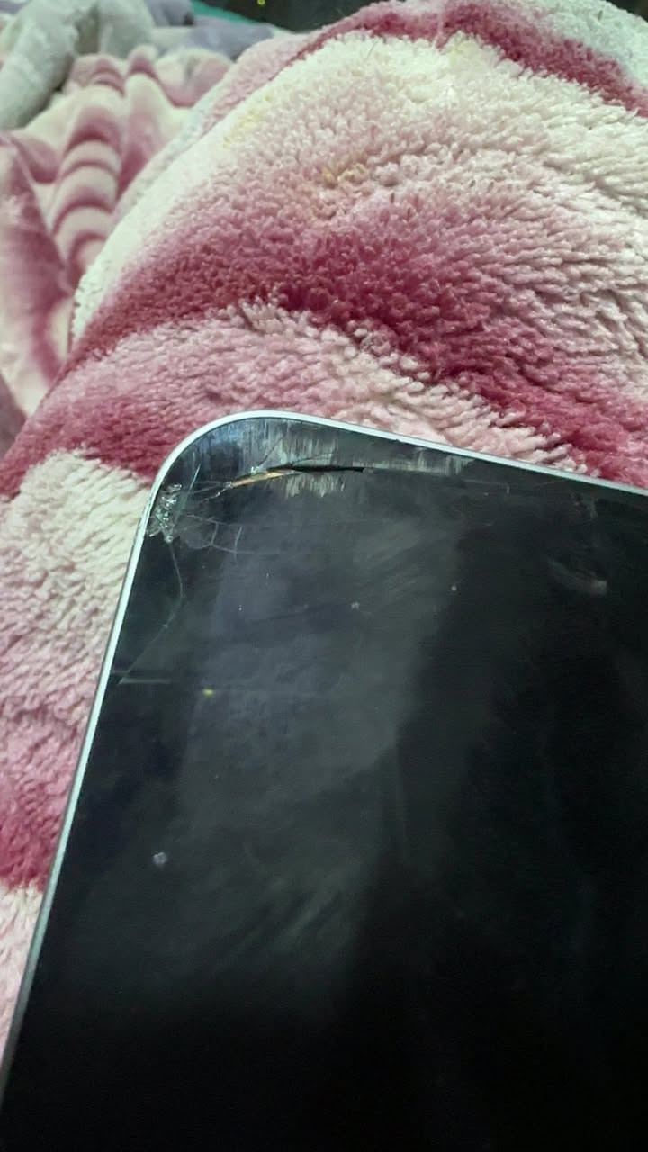 السلام عليكم ايباد برو m2 للبيع الجهاز نضيف حيل خدش مابي ومامتعوب مع كامل ملحقات شاحنة الاصلية وكارتونة اصدار 2023/11/30 ذاكرة 128 فقط اطار الشاشة مثل ماموضح بل صورة للاستفسار المراسلة خاص او الاتصال:***********
العنوان تكريت القادسية
