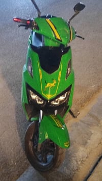 شباب دراجه شحن للبيع بعده جديده بحاله وكاله وبيه ضمان 6اشهر بل بطاريات...