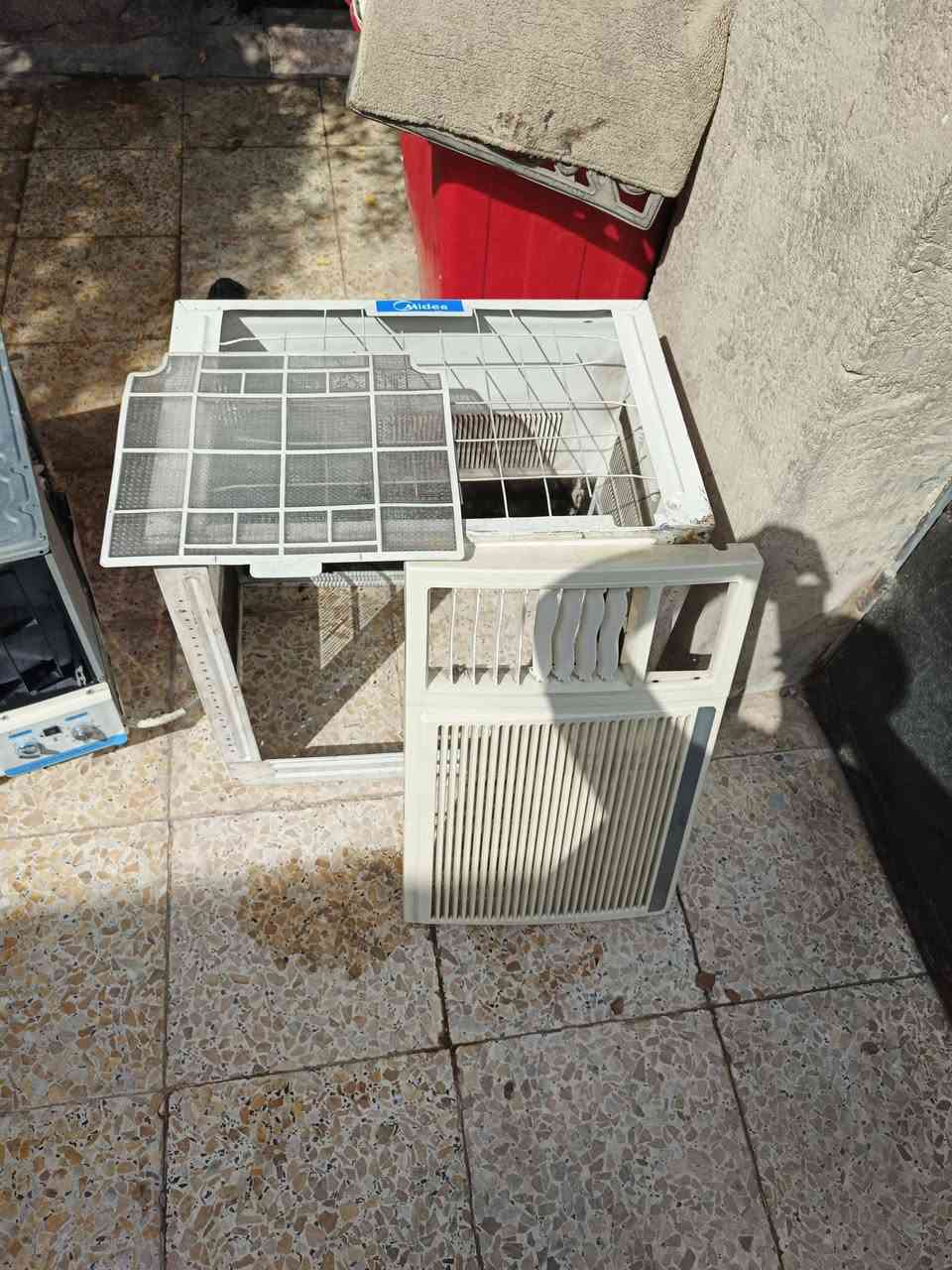 سلام عليكم مكيف نوع ميديا للبيع الراديتر مالته ماكول شوي من وره مثل مموضح بل صوره بس تبريده خير من الله ممصلح أبد رايده 190بي مجال للطيبين مكاني بغداد مدينة الصدر الدسيم خابرني على رقم ممتواجد على النت *********** وخادم
