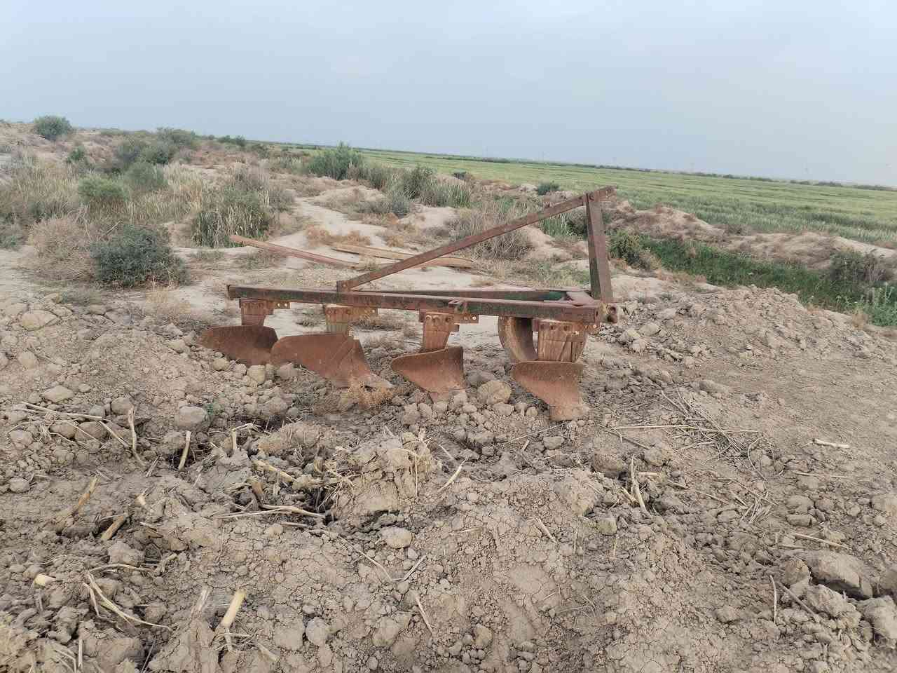 السلام عليكم

***********

فدان للبيع حجم 16
