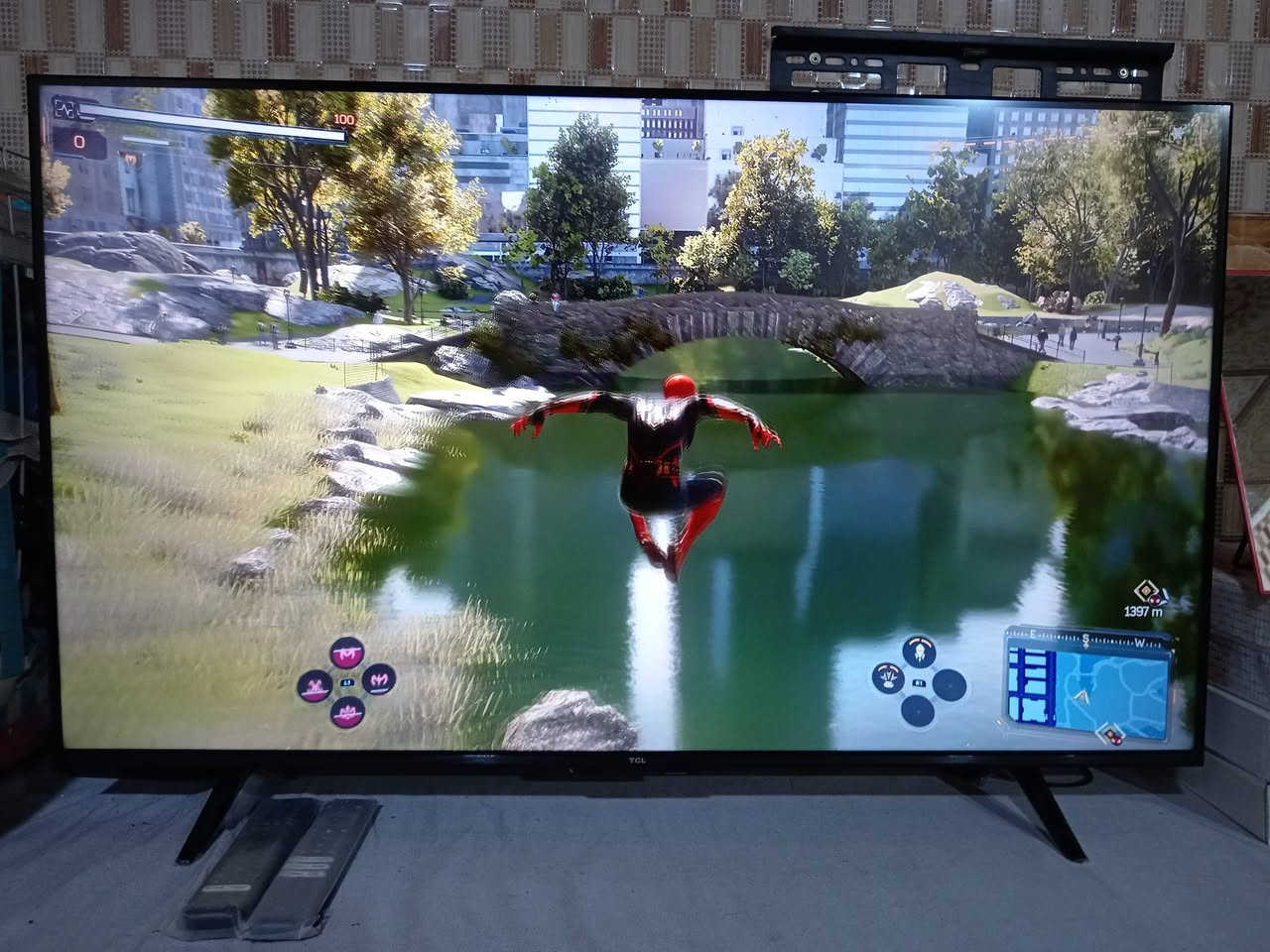 شاشه Tcl حجم 43 دقتها 4K, فئه P755, 
شبه جديده، وياها ريموتات 2 إصليات،
 السعر 300 قفل،
  مكاني بكربلاء، 
***********
هذا رقمي بي واتساب،
