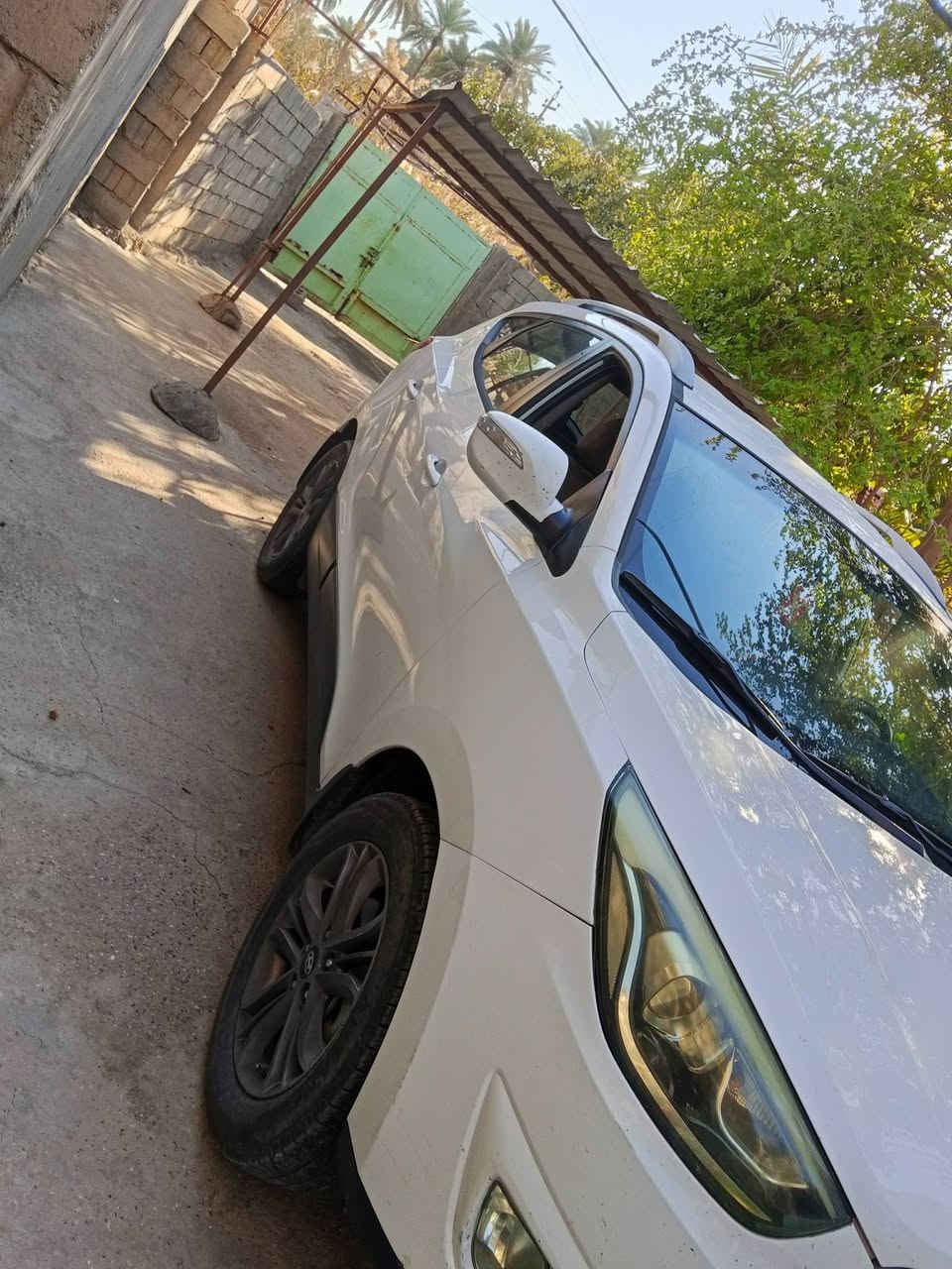 السلام عليكم لبيع توسان خلجي موديل 14السيارة مكفوله عامه الرقم *********** السعر 150وبيه مجال
