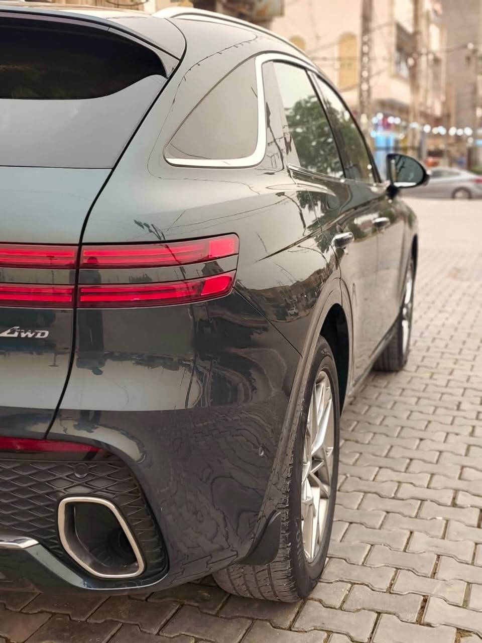 Genesis Gv70 2.5T Awd
موديل 2023

مكينه 4 سلندر 2500 تيربو

دفع رباعي 4X4

سقف بانوراما 

بصمة تشغيل

بيبان بصمة

صندوق بصمة كهرباء 

كشنات خزّن ميموري 

كشنات جلد + تدفئة + تحكم كهرباء 

تدفئة ستيرن

شاشة كبيره 

نظام GPS

شاحن لاسلكي

كير ماوس

شفتات بالستيرن

تحكم ستيرن كهرباء 

رادار خلفي وامامي

رادار جانبي (نقطة عمياء)

حساسات خلفية

مري شفط وقلاب وترحيب

5 وضعيات قيادة 
ماشيه ١٦ الف 
وبعد هواي مواصفات بيع او مراوس بجالنجر 

للاستفسار ***********
