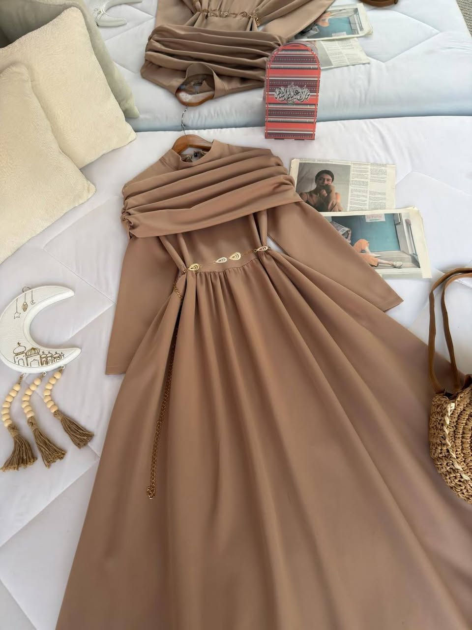 فستان العيد❤‍🩹
السعر 29 الف فقط 
خامة ساندي صيفي 
38-40-42-44-46-48


**إذا كنت صاحب هذا الإعلان وتريد حذفه لأي سبب، رجاءا أرسل رسالة إلى الدعم الفني**