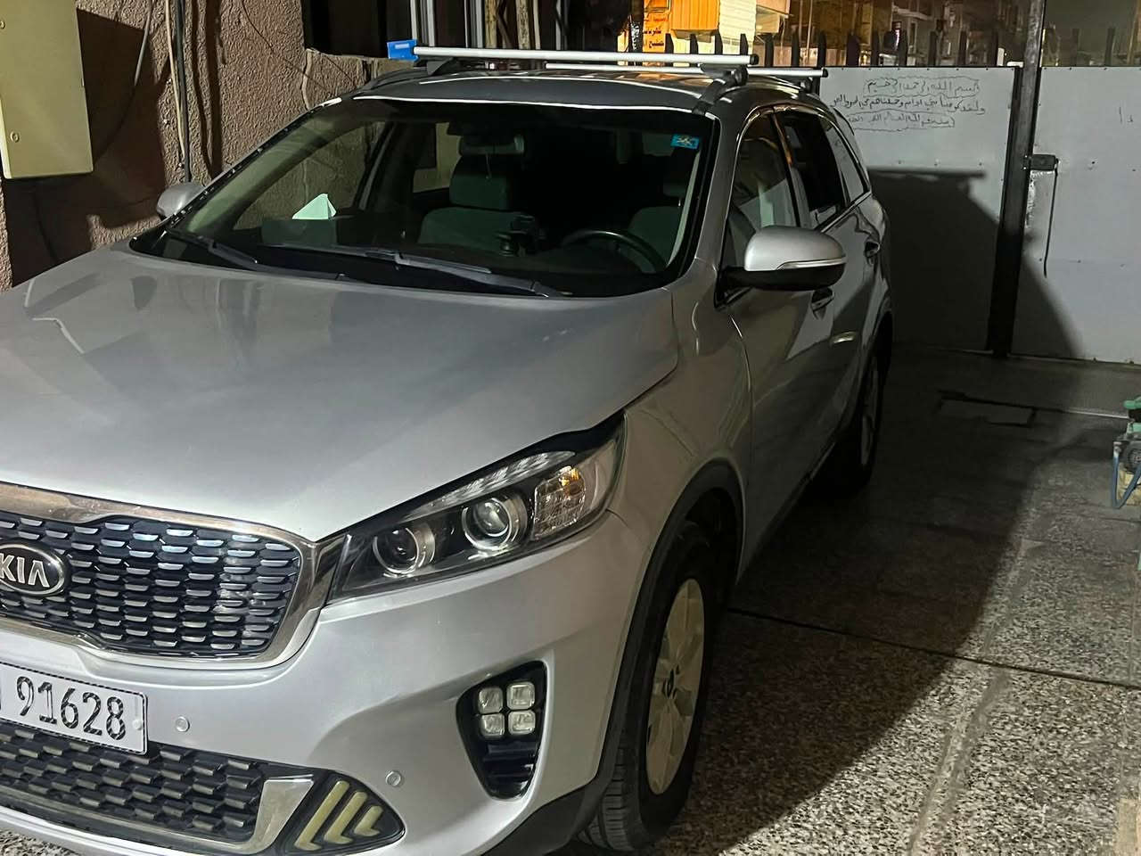 السلام عليكم سورنتو ٢٠١٩ وارد امريكي مصبوغه عام حادثها جامرلغ الصدر والخلفي  رقم بغداد باب خلفي مبدل اصلي
للاستفسار ***********السعر ١٥٠
