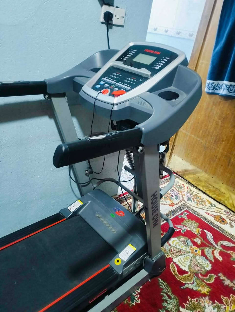 جهاز جبلي يتحمل وزن 150 اخو الجديد مستخدم بس 3 مرات ب 300 بي مجال


**إذا كنت صاحب هذا الإعلان وتريد حذفه لأي سبب، رجاءا أرسل رسالة إلى الدعم الفني**